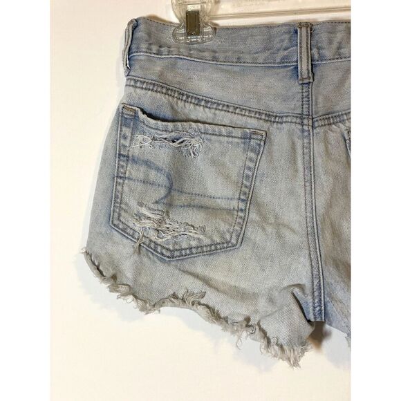 American Eagle Womens Sz 4 Tom Girl Shortie Shorts Distressed Frayed Light Wash - Picture 7 of 10